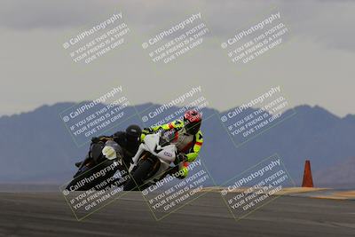 media/Jan-15-2023-SoCal Trackdays (Sun) [[c1237a034a]]/Turn 9 (2pm)/